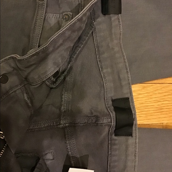 Vince Riley Skinny Jeans - Picture 5 of 6